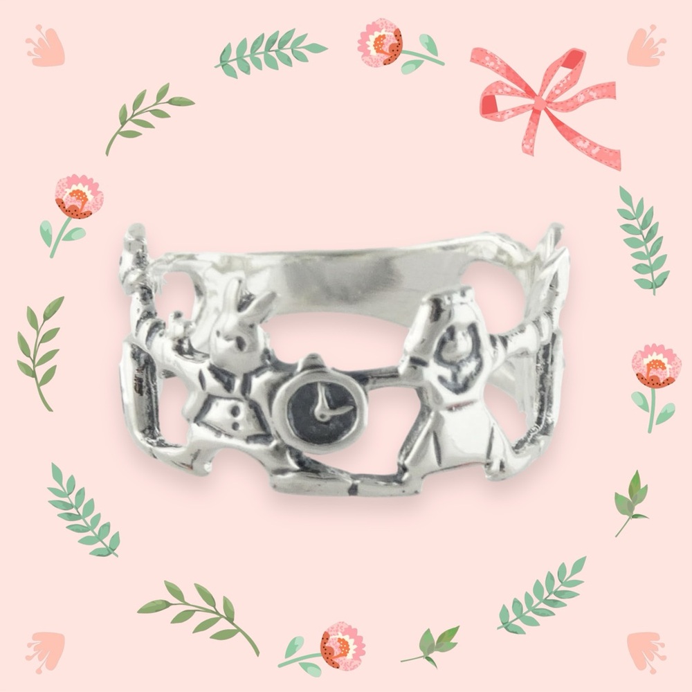 Vintage Sterling Silver Alice In Wonderland Character Ring, Size 6.